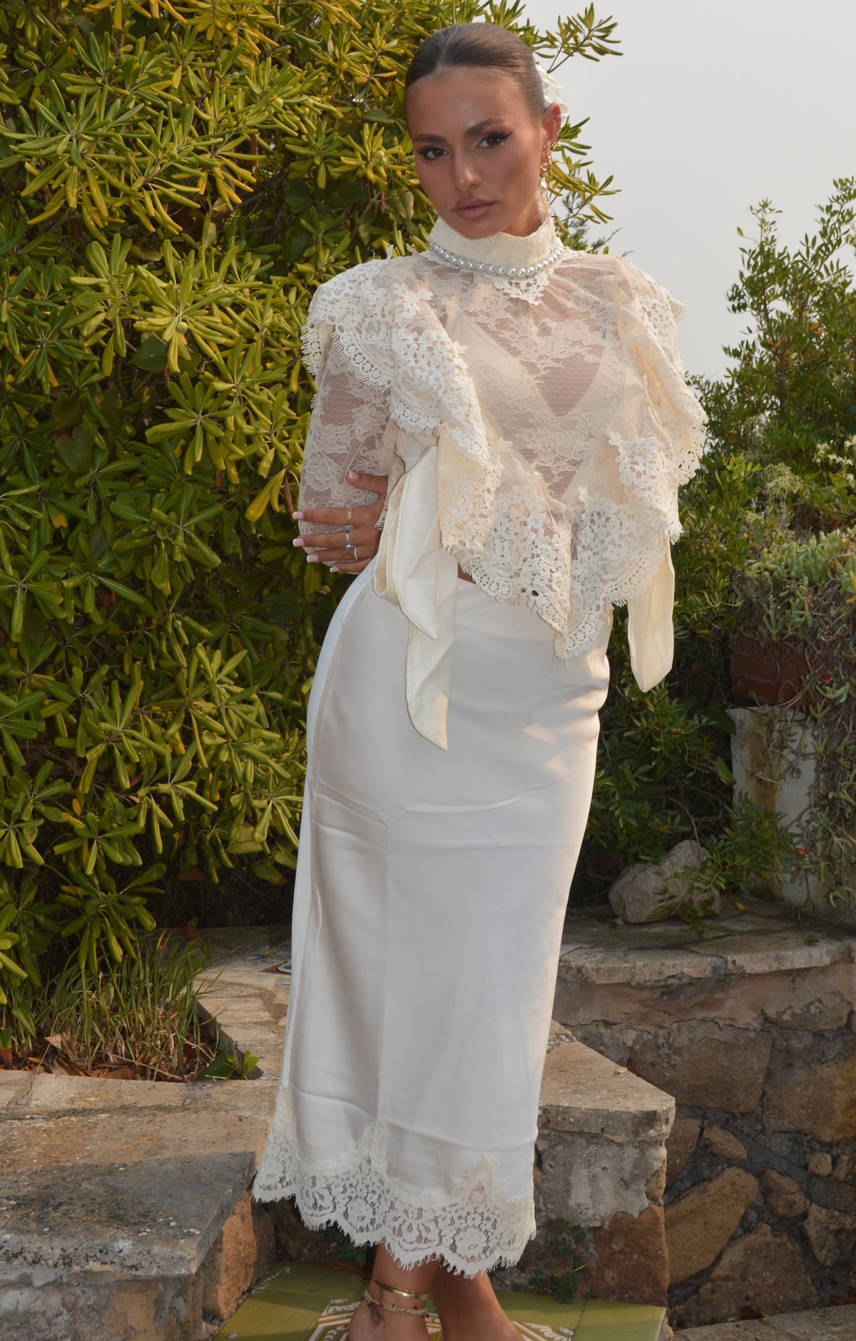 COLETTE LACE SKIRT